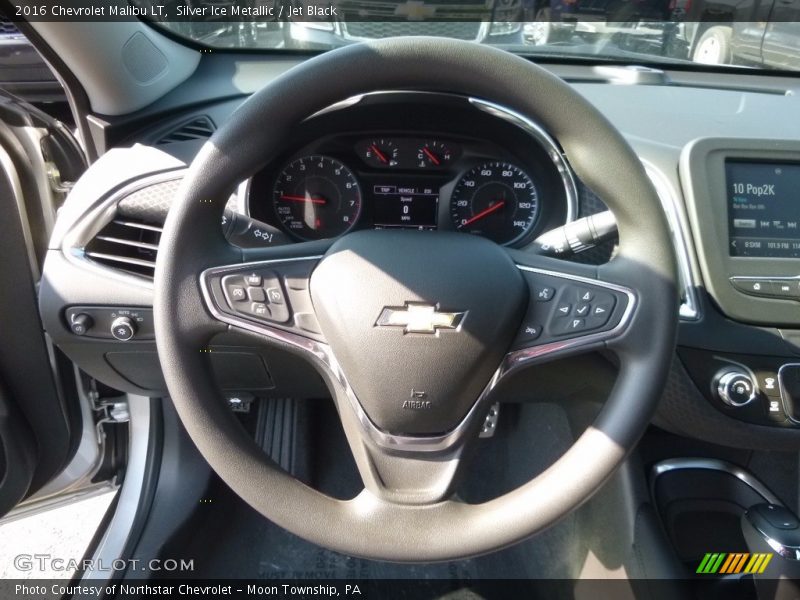 Silver Ice Metallic / Jet Black 2016 Chevrolet Malibu LT