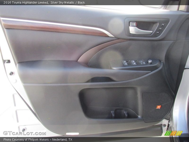 Silver Sky Metallic / Black 2016 Toyota Highlander Limited
