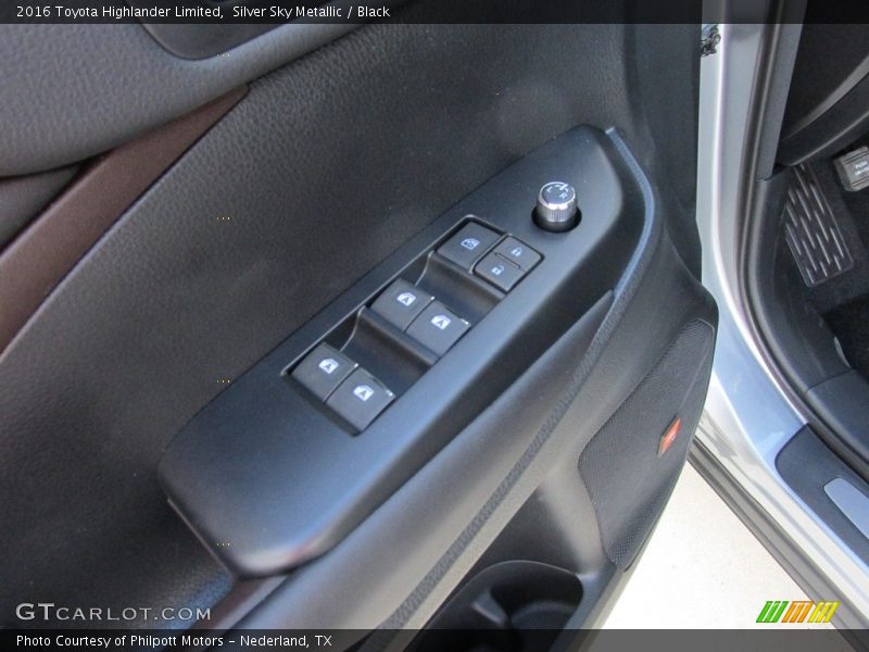 Silver Sky Metallic / Black 2016 Toyota Highlander Limited