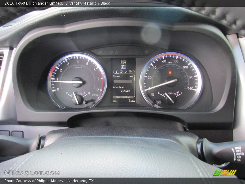 Silver Sky Metallic / Black 2016 Toyota Highlander Limited