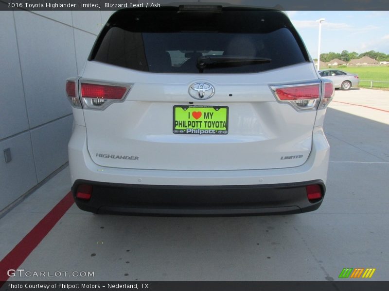 Blizzard Pearl / Ash 2016 Toyota Highlander Limited