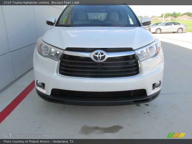 Blizzard Pearl / Ash 2016 Toyota Highlander Limited