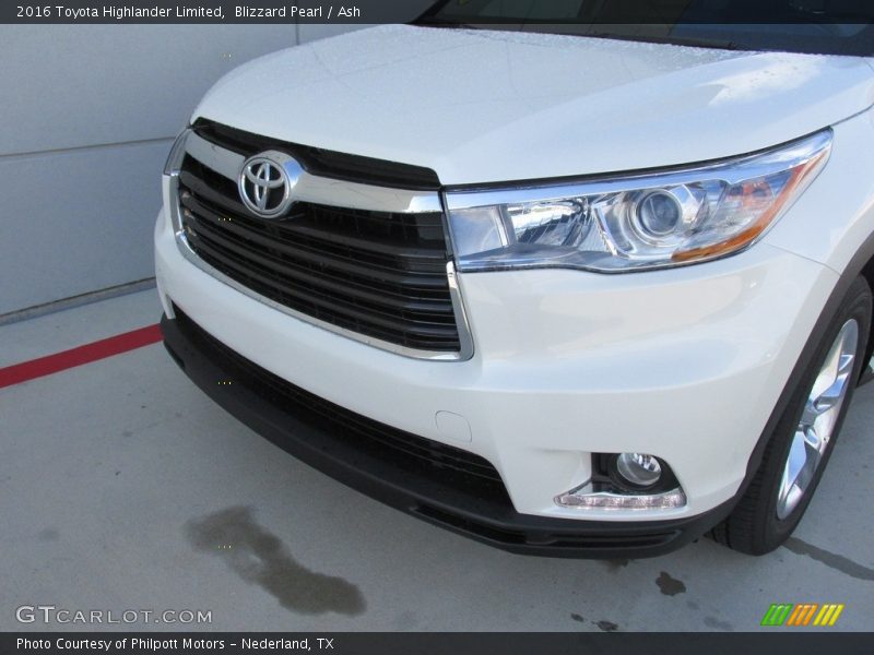 Blizzard Pearl / Ash 2016 Toyota Highlander Limited