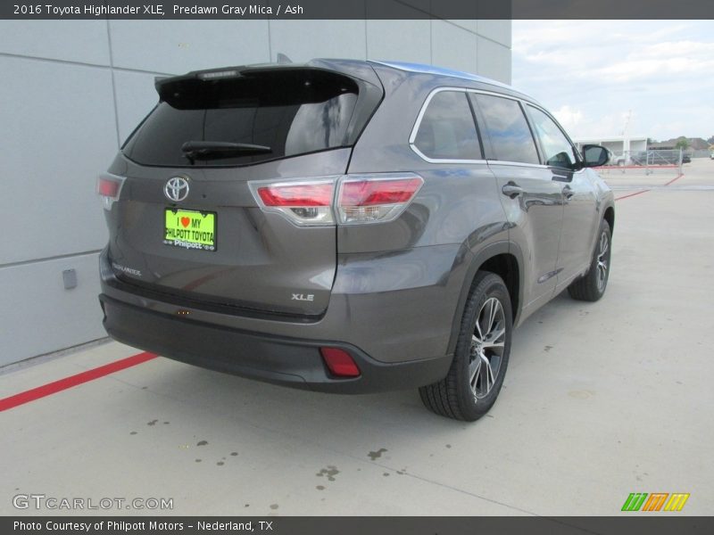 Predawn Gray Mica / Ash 2016 Toyota Highlander XLE