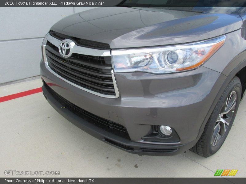 Predawn Gray Mica / Ash 2016 Toyota Highlander XLE