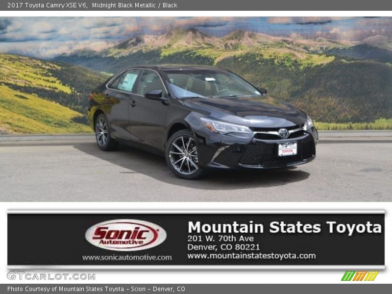 Midnight Black Metallic / Black 2017 Toyota Camry XSE V6