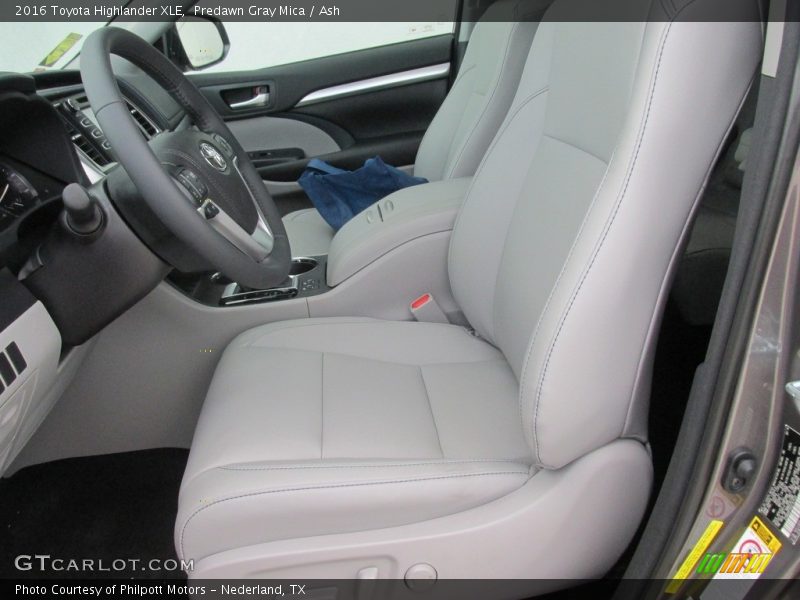 Predawn Gray Mica / Ash 2016 Toyota Highlander XLE
