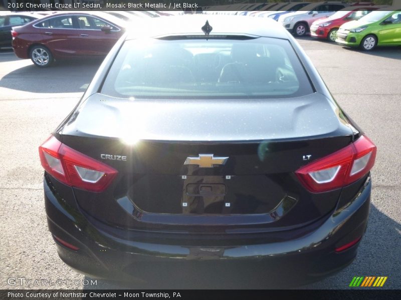 Mosaic Black Metallic / Jet Black 2016 Chevrolet Cruze LT Sedan