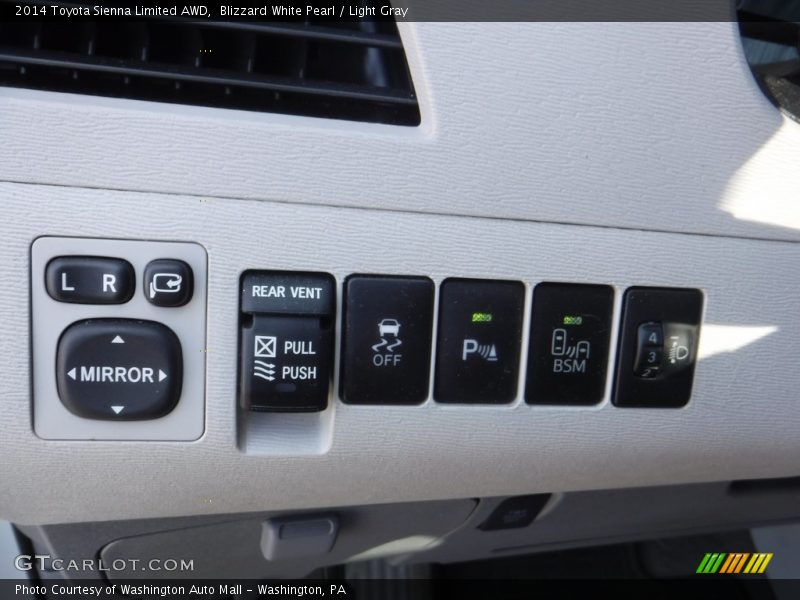 Blizzard White Pearl / Light Gray 2014 Toyota Sienna Limited AWD