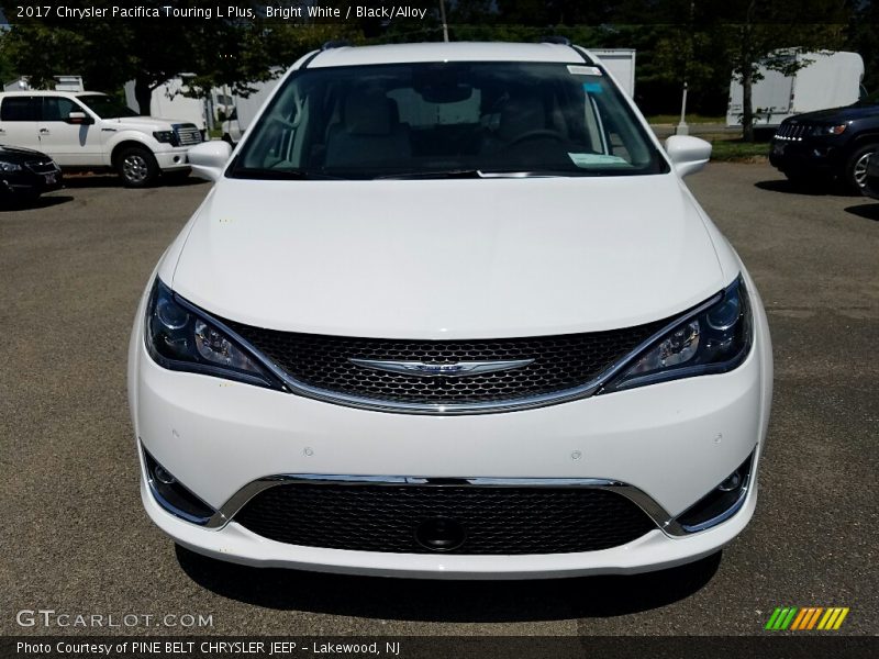 Bright White / Black/Alloy 2017 Chrysler Pacifica Touring L Plus