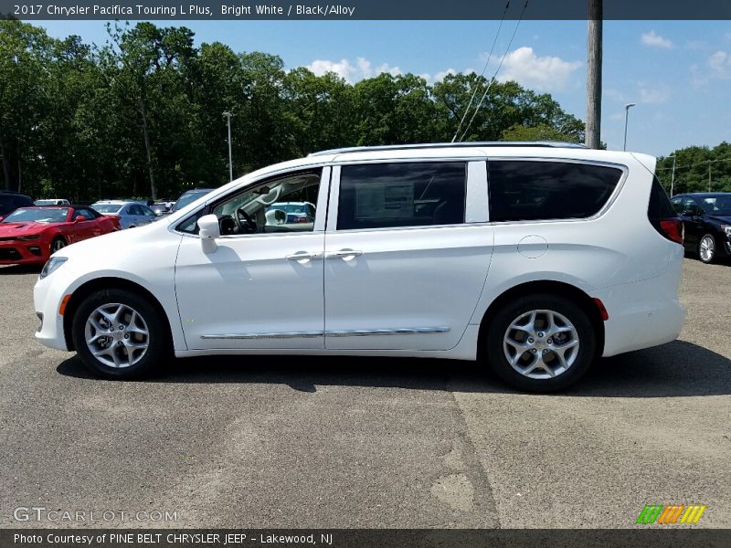 Bright White / Black/Alloy 2017 Chrysler Pacifica Touring L Plus