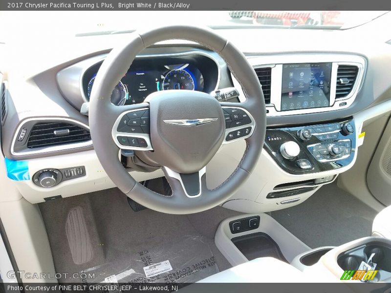 Bright White / Black/Alloy 2017 Chrysler Pacifica Touring L Plus