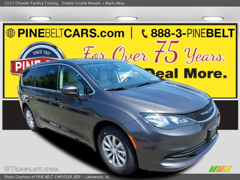 Granite Crystal Metallic / Black/Alloy 2017 Chrysler Pacifica Touring