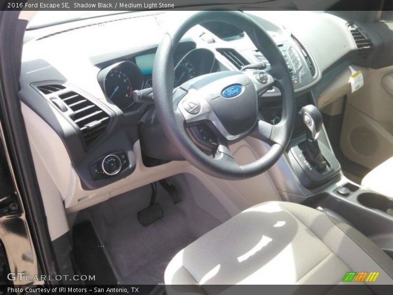 Shadow Black / Medium Light Stone 2016 Ford Escape SE