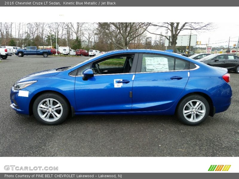 Kinetic Blue Metallic / Jet Black 2016 Chevrolet Cruze LT Sedan