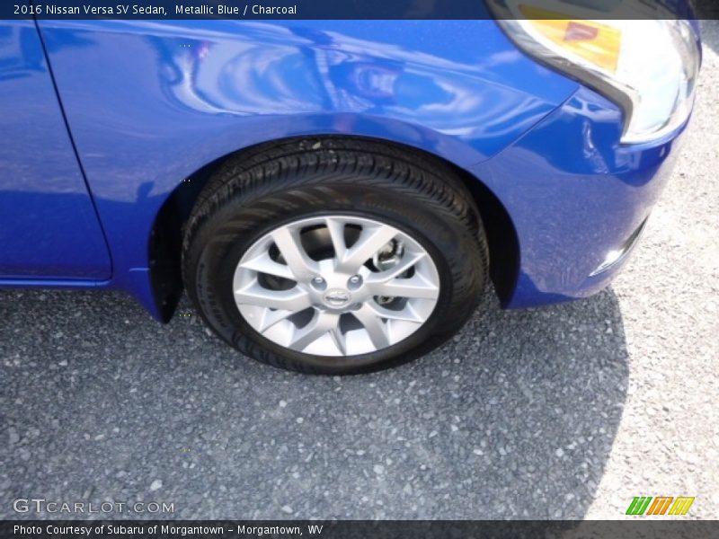 Metallic Blue / Charcoal 2016 Nissan Versa SV Sedan