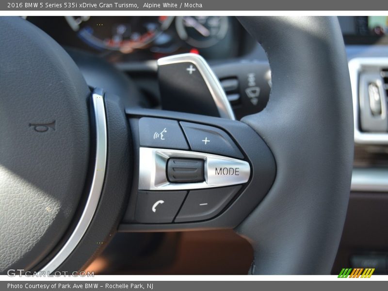 Alpine White / Mocha 2016 BMW 5 Series 535i xDrive Gran Turismo