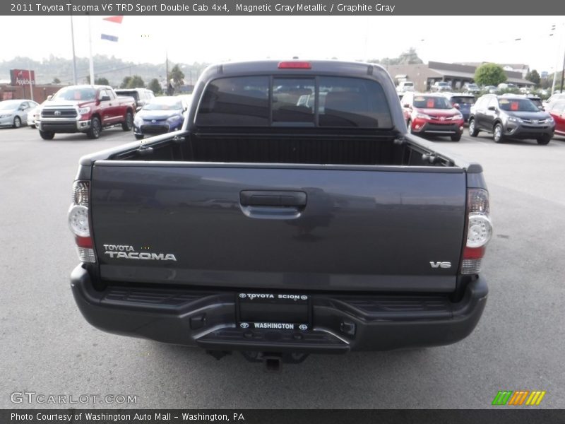 Magnetic Gray Metallic / Graphite Gray 2011 Toyota Tacoma V6 TRD Sport Double Cab 4x4