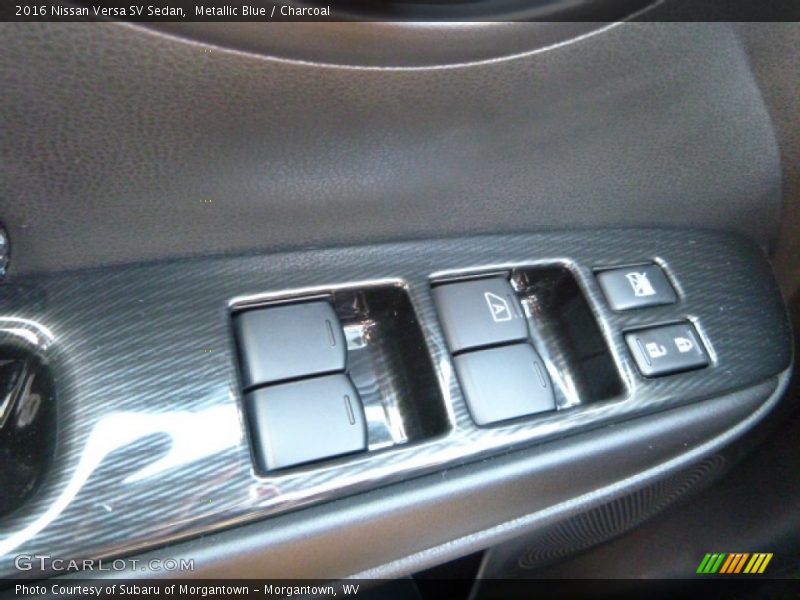 Metallic Blue / Charcoal 2016 Nissan Versa SV Sedan