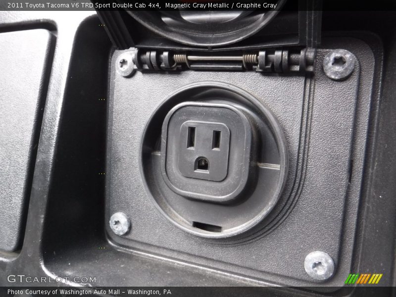 Magnetic Gray Metallic / Graphite Gray 2011 Toyota Tacoma V6 TRD Sport Double Cab 4x4