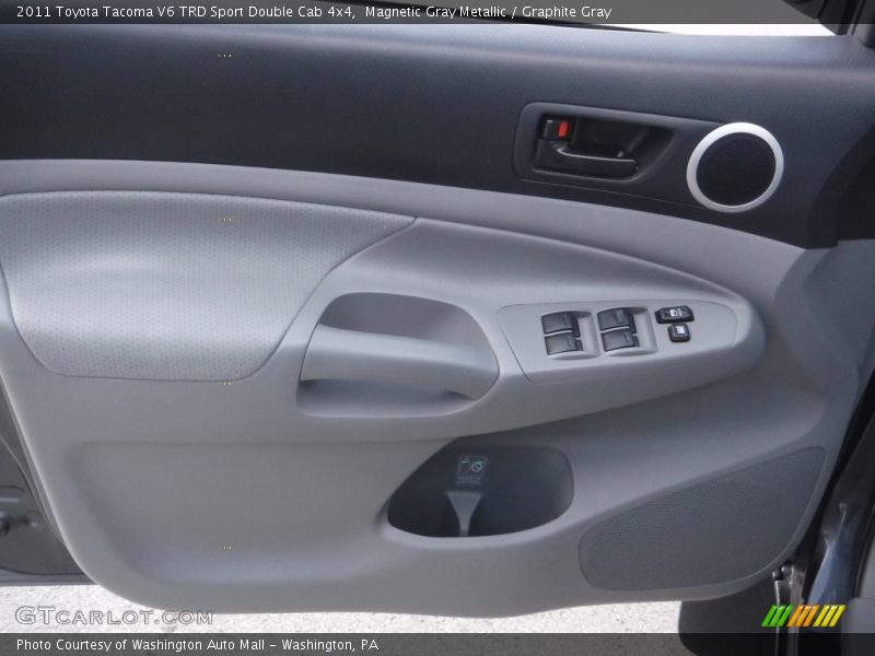 Magnetic Gray Metallic / Graphite Gray 2011 Toyota Tacoma V6 TRD Sport Double Cab 4x4