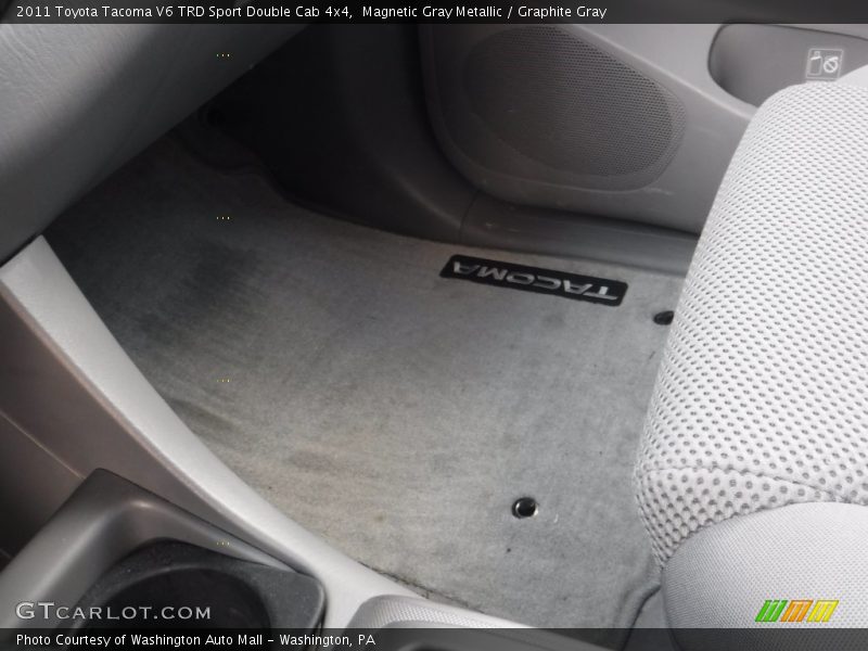 Magnetic Gray Metallic / Graphite Gray 2011 Toyota Tacoma V6 TRD Sport Double Cab 4x4