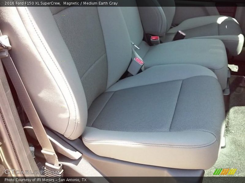 Magnetic / Medium Earth Gray 2016 Ford F150 XL SuperCrew