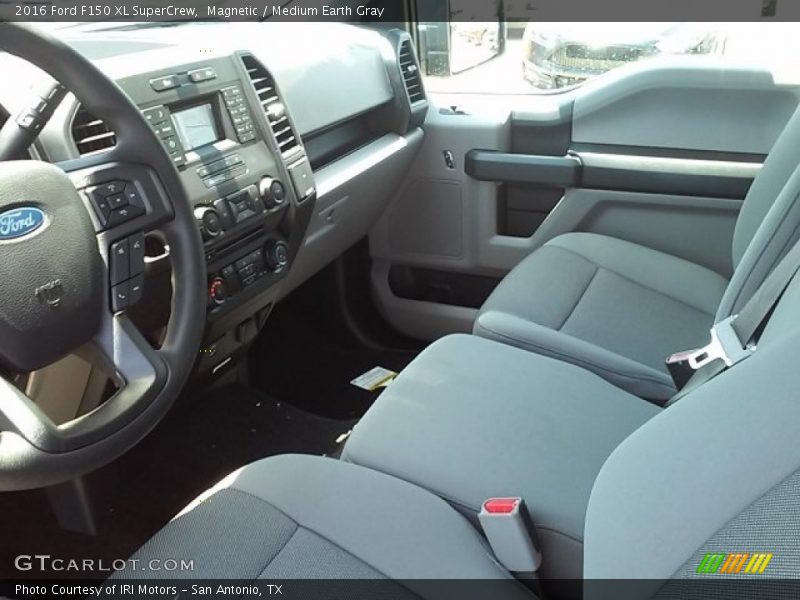 Magnetic / Medium Earth Gray 2016 Ford F150 XL SuperCrew