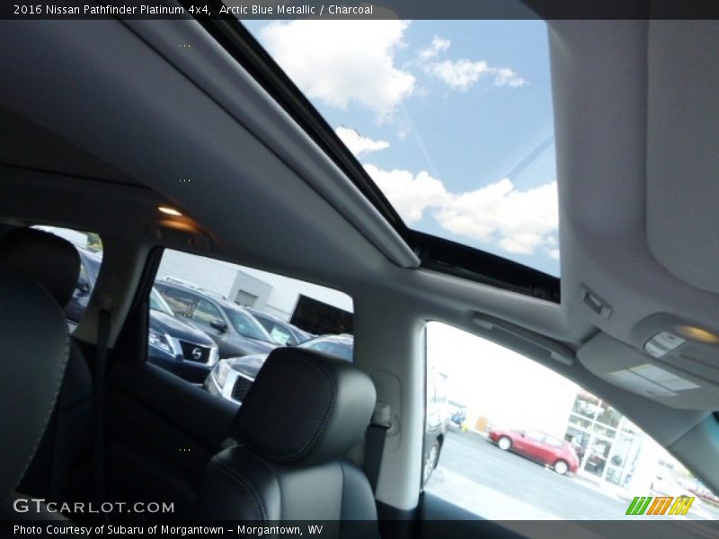 Arctic Blue Metallic / Charcoal 2016 Nissan Pathfinder Platinum 4x4