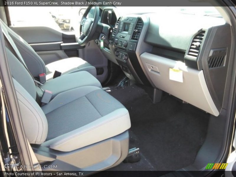 Shadow Black / Medium Earth Gray 2016 Ford F150 XL SuperCrew