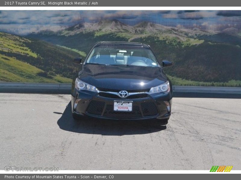 Midnight Black Metallic / Ash 2017 Toyota Camry SE
