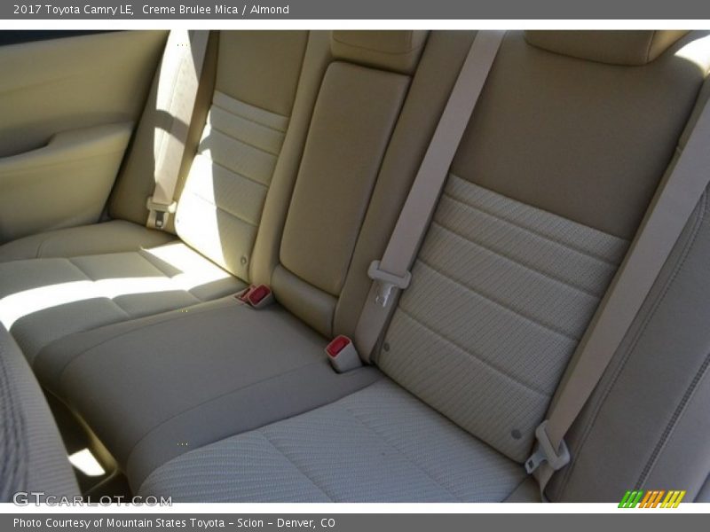 Creme Brulee Mica / Almond 2017 Toyota Camry LE