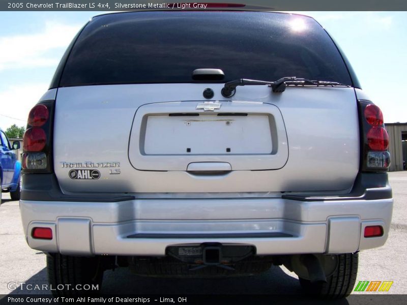 Silverstone Metallic / Light Gray 2005 Chevrolet TrailBlazer LS 4x4