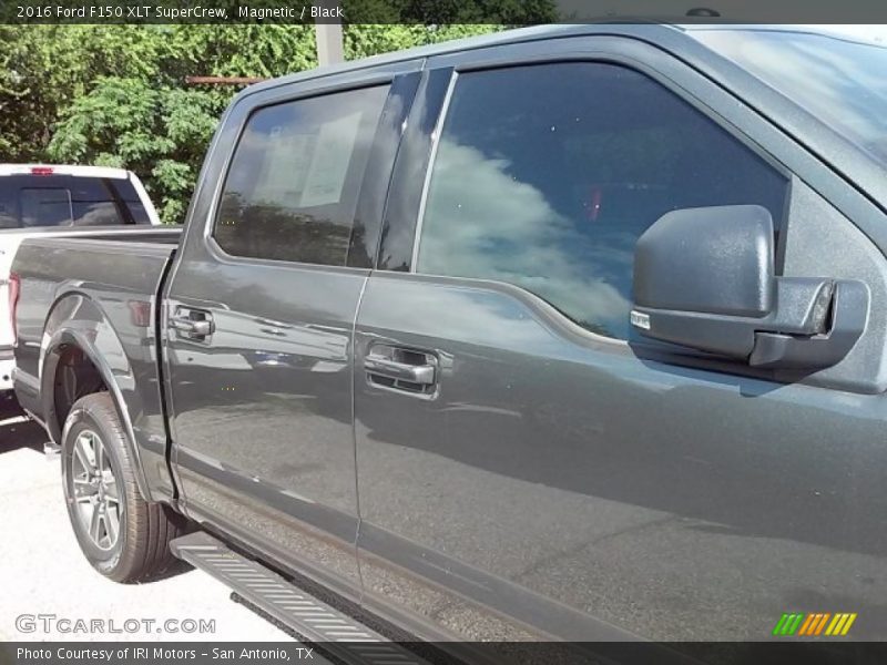 Magnetic / Black 2016 Ford F150 XLT SuperCrew