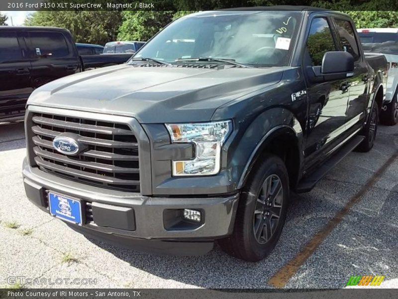Magnetic / Black 2016 Ford F150 XLT SuperCrew