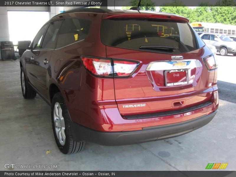 Siren Red Tintcoat / Ebony 2017 Chevrolet Traverse LT