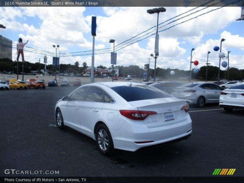 Quartz White Pearl / Beige 2016 Hyundai Sonata SE