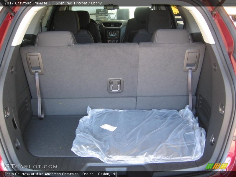 Siren Red Tintcoat / Ebony 2017 Chevrolet Traverse LT
