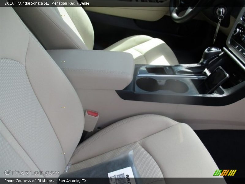Venetian Red / Beige 2016 Hyundai Sonata SE