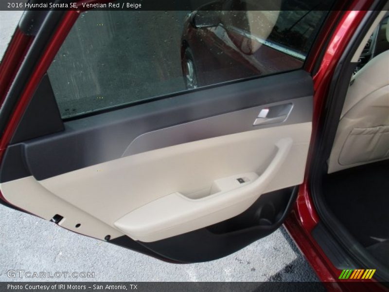 Venetian Red / Beige 2016 Hyundai Sonata SE