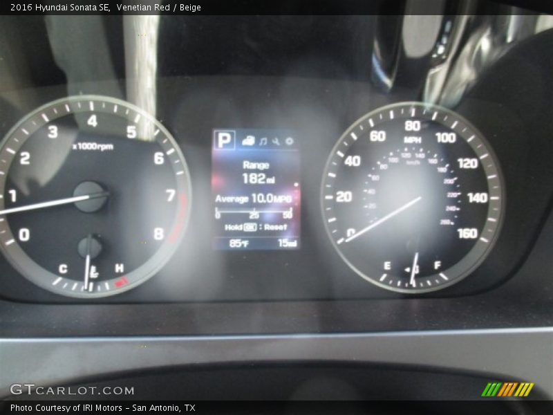 Venetian Red / Beige 2016 Hyundai Sonata SE