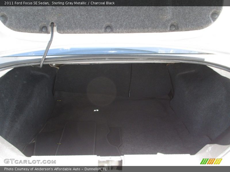 Sterling Gray Metallic / Charcoal Black 2011 Ford Focus SE Sedan
