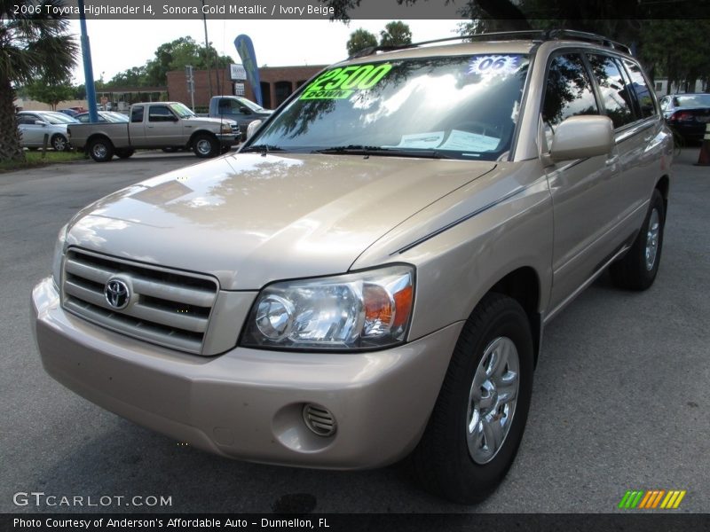 Front 3/4 View of 2006 Highlander I4