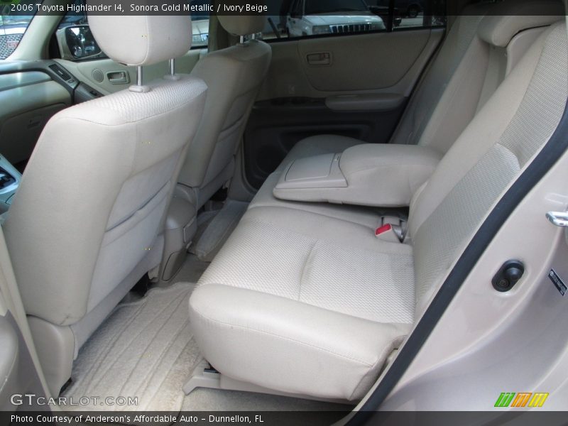 Sonora Gold Metallic / Ivory Beige 2006 Toyota Highlander I4