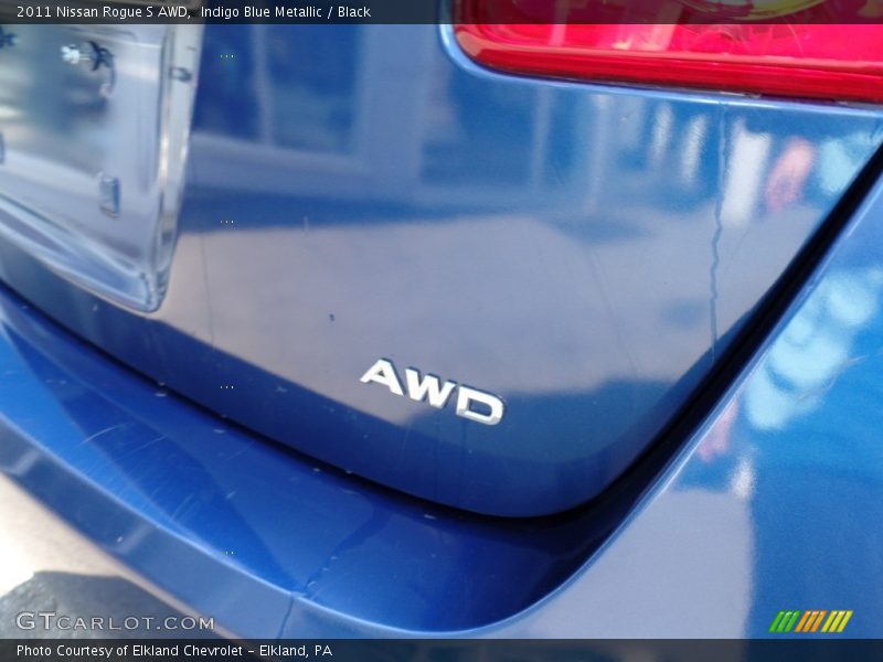 Indigo Blue Metallic / Black 2011 Nissan Rogue S AWD