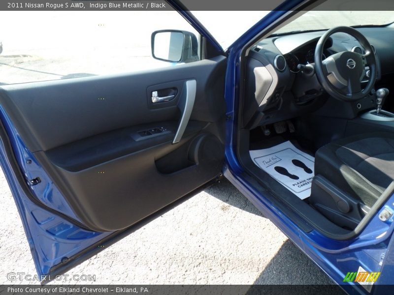 Indigo Blue Metallic / Black 2011 Nissan Rogue S AWD