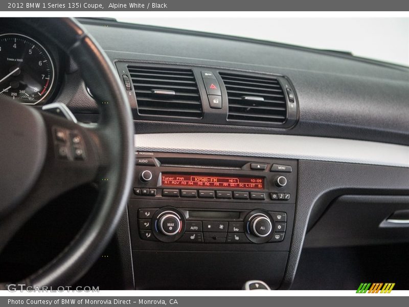 Alpine White / Black 2012 BMW 1 Series 135i Coupe