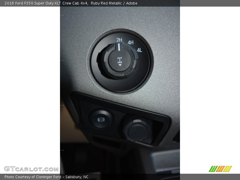 Ruby Red Metallic / Adobe 2016 Ford F350 Super Duty XLT Crew Cab 4x4