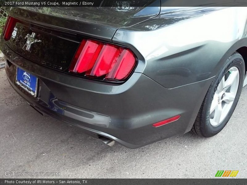 Magnetic / Ebony 2017 Ford Mustang V6 Coupe