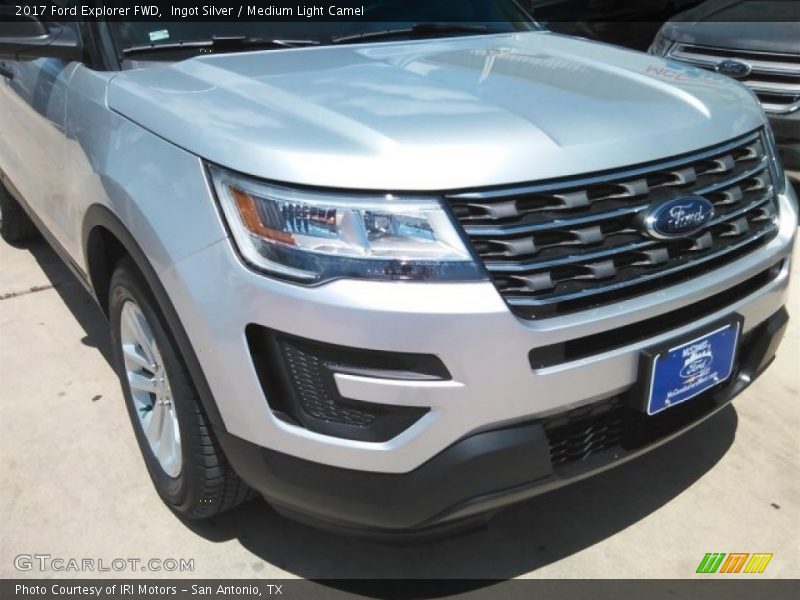 Ingot Silver / Medium Light Camel 2017 Ford Explorer FWD